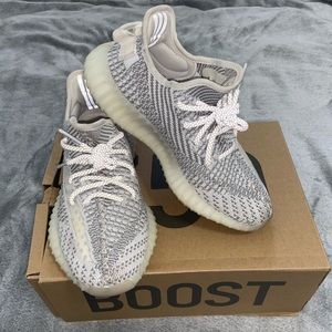 yeezy womens grey